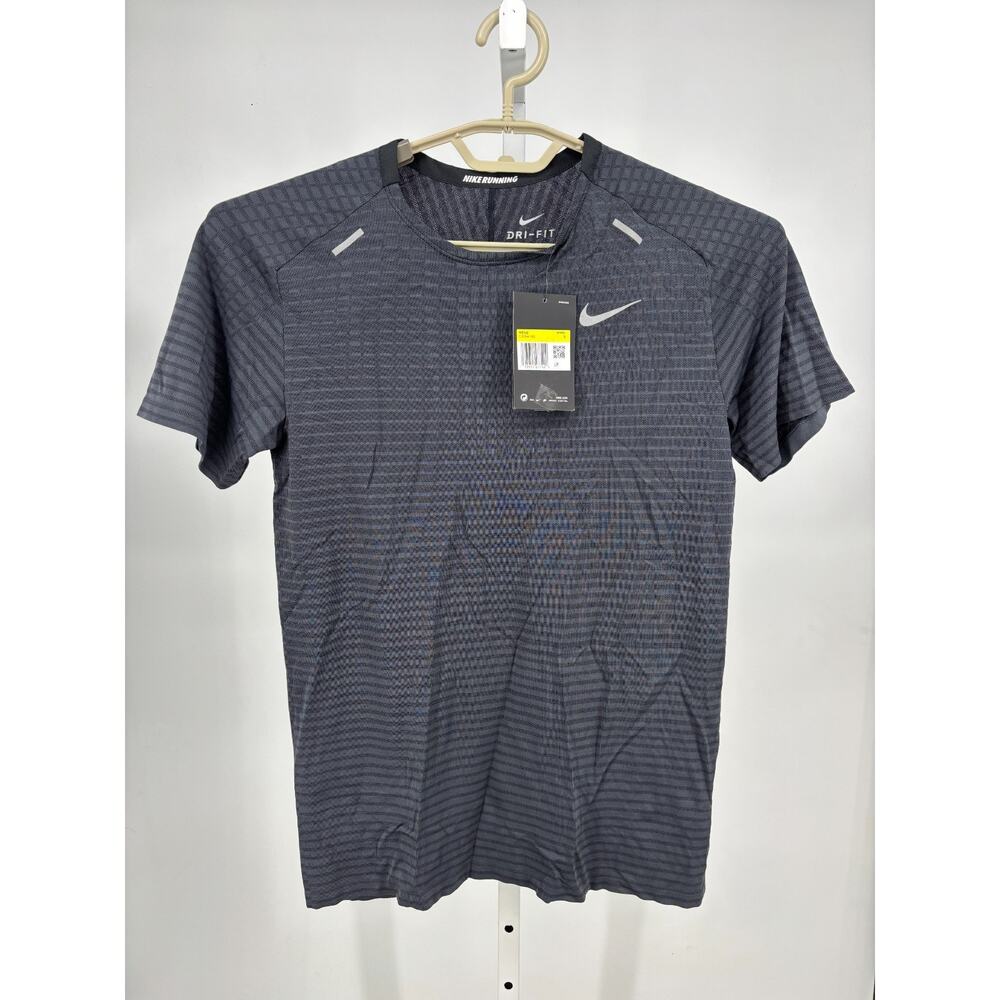 Nike TechKnit Ultra Running Shirt Top Mens S Grey Slim Fit Reflective CJ5344-010